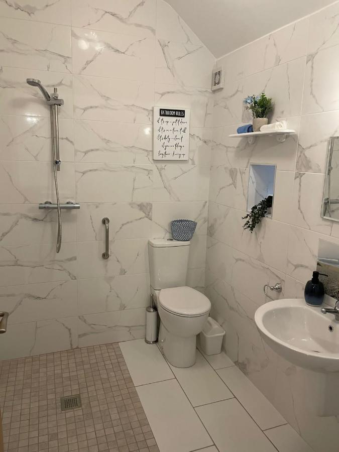 Toddys Hideaway Lägenhet Cavan Exteriör bild